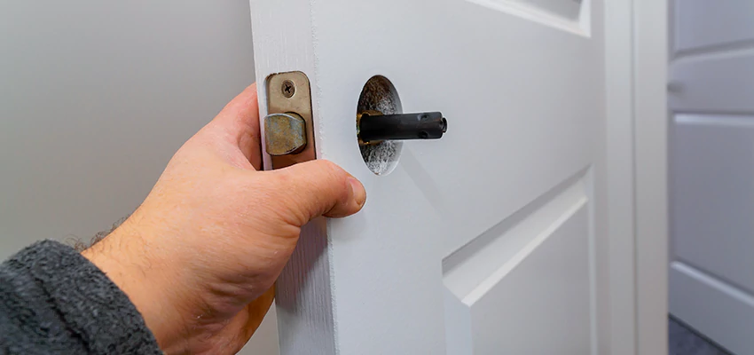 Nighttime Locksmith For Lock Repair in Riverbank, CA