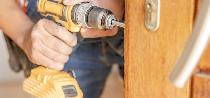 Emergency A1 Locksmith Services in Riverbank, California